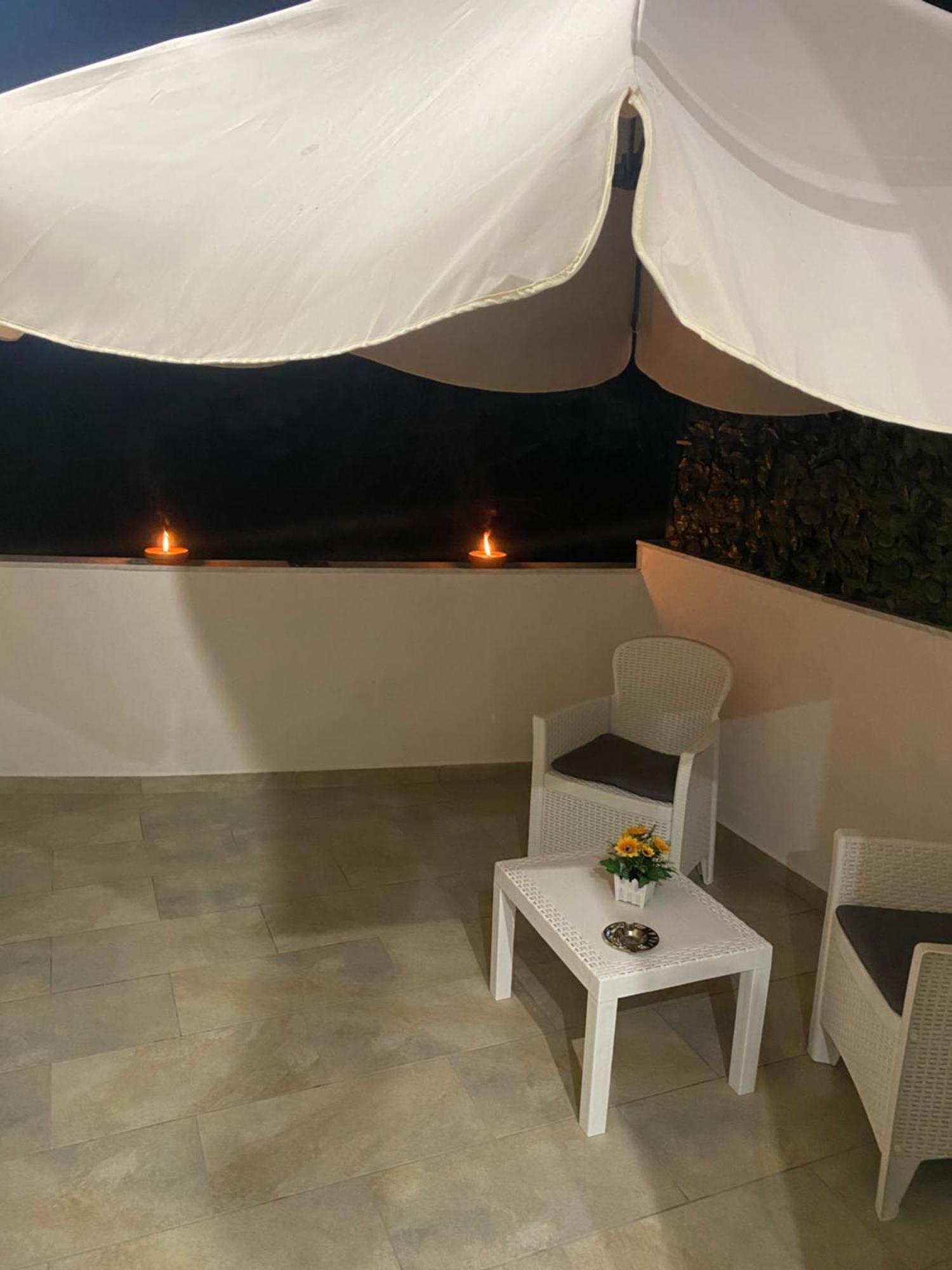 Holiday House Fifteen CTA Exterior foto